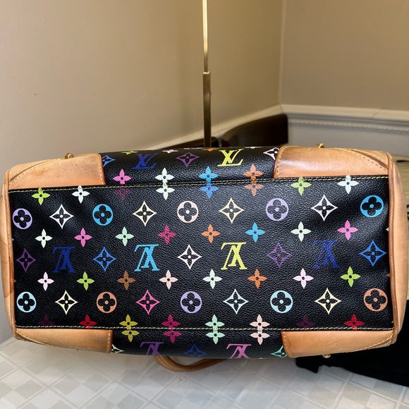 Louis Vuitton Murakami Claudia Monogram Handbag - Picture 5 of 6